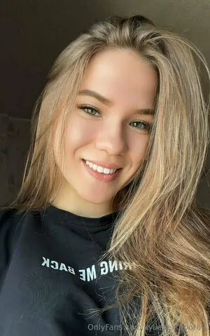 Kylienextdoor69 OnlyFans Leaked Free Thumbnail Picture - #CgBZJG7QQV