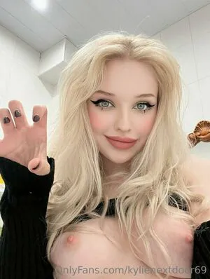 Kylienextdoor69 OnlyFans Leaked Free Thumbnail Picture - #GpD3cNu6qv