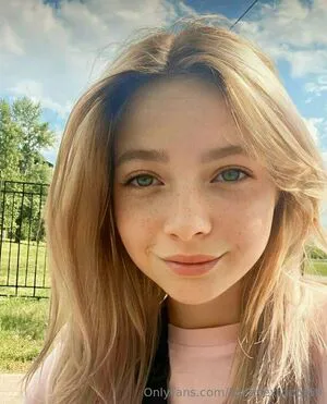 Kylienextdoor69 OnlyFans Leaked Free Thumbnail Picture - #MJsu5vVwax