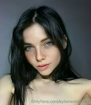 Kylienextdoor69 OnlyFans Leaked Free Thumbnail Picture - #YUVzi97Fhr