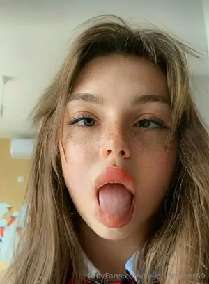 Kylienextdoor69 OnlyFans Leaked Free Thumbnail Picture - #oudQlMGzfm