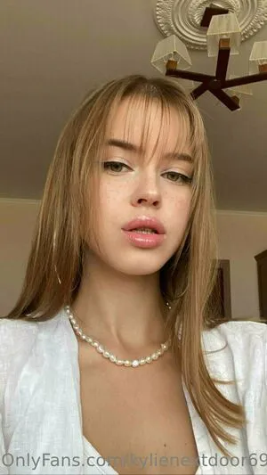 Kylienextdoor69 OnlyFans Leaked Free Thumbnail Picture - #uYWmJFzR5s