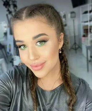 Kylienextdoor69 OnlyFans Leaked Free Thumbnail Picture - #zJykHBe6kN