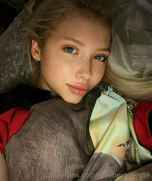 Kylienextdoor69 OnlyFans Leaked Free Thumbnail Picture - #zd3GbSJKRv