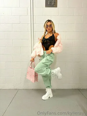 Kylierayofficial OnlyFans Leaked Free Thumbnail Picture - #UQXDYnXc4d