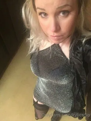 Kyliesolo OnlyFans Leaked Free Thumbnail Picture - #IXQVKlUV43