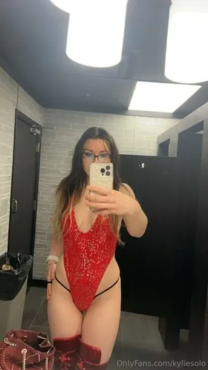 Kyliesolo OnlyFans Leaked Free Thumbnail Picture - #PakeRWlG4h