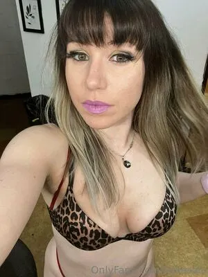 Kyliesolo OnlyFans Leaked Free Thumbnail Picture - #rnONtFNSat