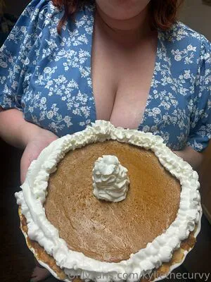 Kyliethecurvy OnlyFans Leaked Free Thumbnail Picture - #Pk2N2twVH9