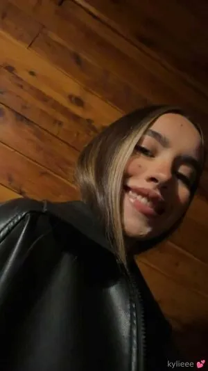 Kyliethorne OnlyFans Leaked Free Thumbnail Picture - #eB5FpfemEB