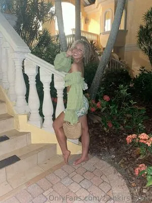 Kyliezion OnlyFans Leaked Free Thumbnail Picture - #QIx8a1ACf4