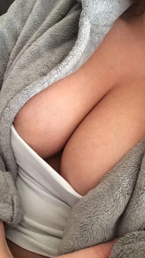 Kymgraham92 OnlyFans Leaked Free Thumbnail Picture - #VnvHrY6do6