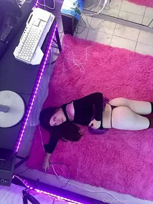 Kymmy Harper OnlyFans Leaked Free Thumbnail Picture - #0Lu1Cq1l6E