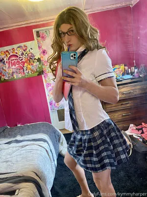 Kymmyharper OnlyFans Leaked Free Thumbnail Picture - #WkCAoIAW08