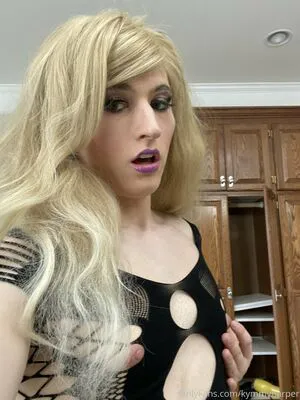 Kymmyharper OnlyFans Leaked Free Thumbnail Picture - #xxJQ4WUQXM
