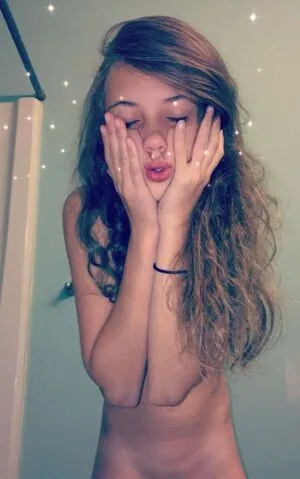 Kyra Mae OnlyFans Leaked Free Thumbnail Picture - #yzJhug00IA