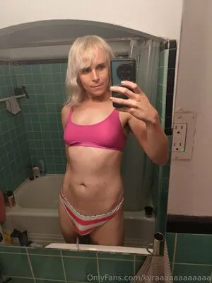 Kyraaaaaaaaaaaa OnlyFans Leaked Free Thumbnail Picture - #y26JRLLqAi