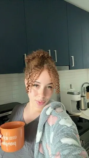 Kyrafree OnlyFans Leaked Free Thumbnail Picture - #5x2oXbiK3z