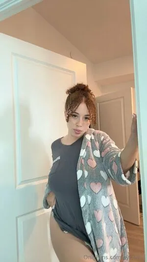 Kyrafree OnlyFans Leaked Free Thumbnail Picture - #IAOvcBbsXZ