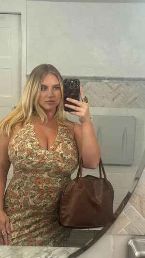 Kyrarene OnlyFans Leaked Free Thumbnail Picture - #RbW9lXMqna