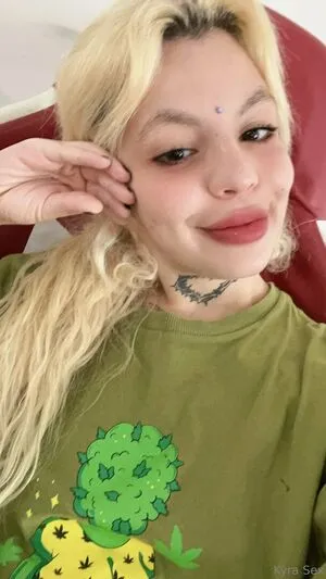 Kyrasex OnlyFans Leaked Free Thumbnail Picture - #4GVWWcMrmE