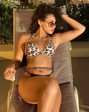 Kysre Gondrezick OnlyFans Leaked Free Thumbnail Picture - #5ArDe4fldf