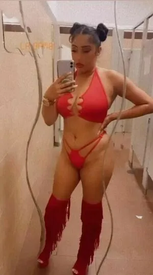 La Bambisalvadorena713 OnlyFans Leaked Free Thumbnail Picture - #8kCwsqCWjZ