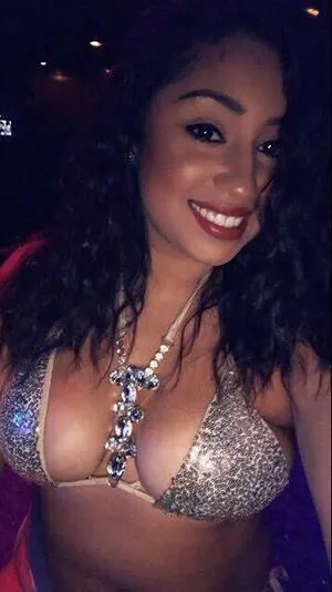 La Bambisalvadorena713 OnlyFans Leaked Free Thumbnail Picture - #8urLrhbsBV