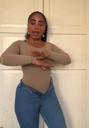 La Bonbo OnlyFans Leaked Free Thumbnail Picture - #7l1LXLkOxE