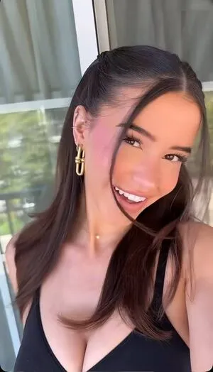 La Elui OnlyFans Leaked Free Thumbnail Picture - #DTgnMGH2sE