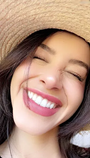 La Elui OnlyFans Leaked Free Thumbnail Picture - #GL439VhMQx