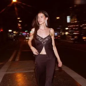 La Elui OnlyFans Leaked Free Thumbnail Picture - #bR0ykck9MG