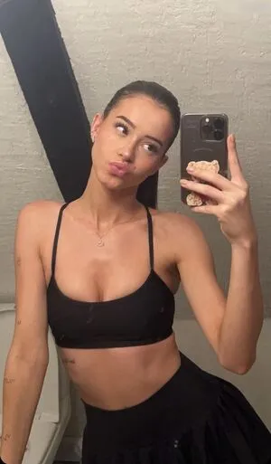 La Elui OnlyFans Leaked Free Thumbnail Picture - #fuY7xjSgIq