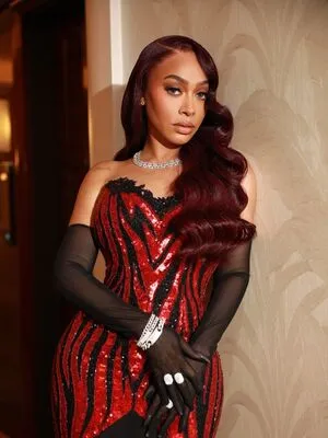 La La Anthony OnlyFans Leaked Free Thumbnail Picture - #a2mTQr4ss1