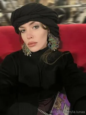 La Lunaa OnlyFans Leaked Free Thumbnail Picture - #GvsJnvsata
