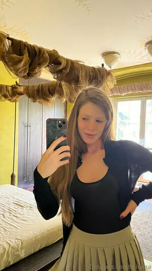 La Lunaa OnlyFans Leaked Free Thumbnail Picture - #oMHuhuavcF