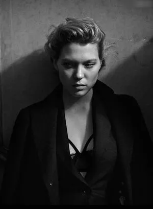 La Seydoux OnlyFans Leaked Free Thumbnail Picture - #5UGDjzOzUK
