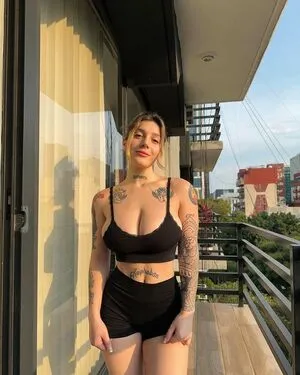 La.roli25 OnlyFans Leaked Free Thumbnail Picture - #NuGW15jCKD