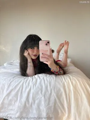 Laara Rose OnlyFans Leaked Free Thumbnail Picture - #igRH1FiEVN
