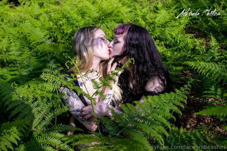 Laceandleashes OnlyFans Leaked Free Thumbnail Picture - #JeooExVRni