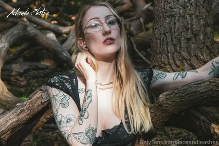 Laceandleashes OnlyFans Leaked Free Thumbnail Picture - #OjW5uZ4P61