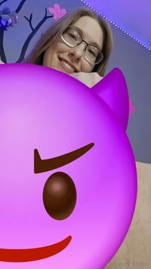 Laceybloomfree OnlyFans Leaked Free Thumbnail Picture - #xvmodZ5MBM