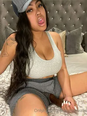 Laceyduvalle OnlyFans Leaked Free Thumbnail Picture - #8TyM7zKsNN