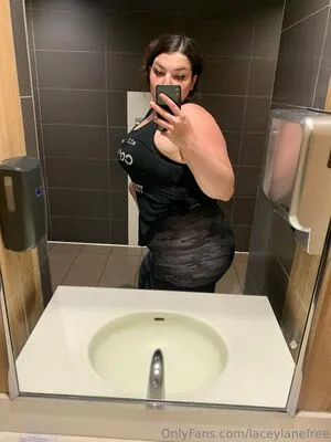 Laceylanefree OnlyFans Leaked Free Thumbnail Picture - #TUlJg74E4A
