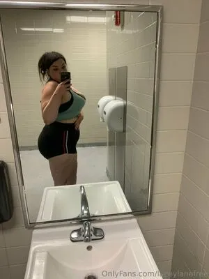 Laceylanefree OnlyFans Leaked Free Thumbnail Picture - #zbXsEKqND2