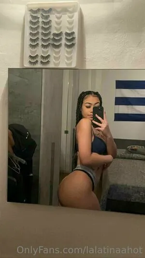 Lacuban4 OnlyFans Leaked Free Thumbnail Picture - #3GvuvvdRMD