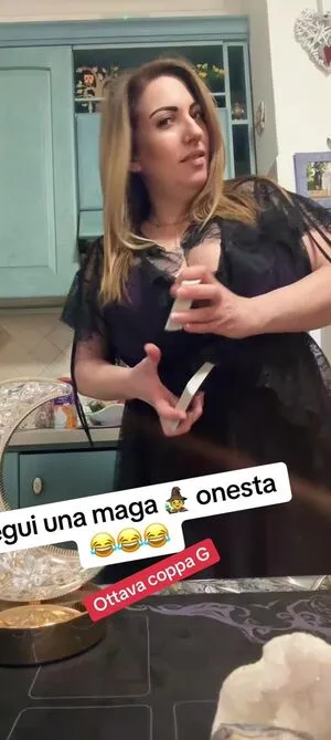 Ladeadiromafiore OnlyFans Leaked Free Thumbnail Picture - #7uyOSgJoaz