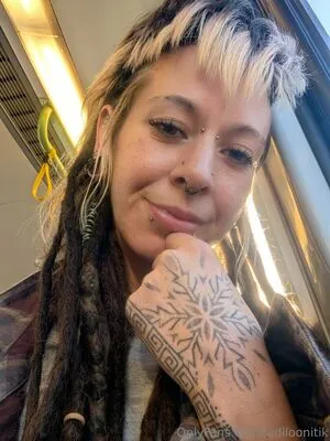 Ladiloonitik OnlyFans Leaked Free Thumbnail Picture - #HyRHJZd5Yb