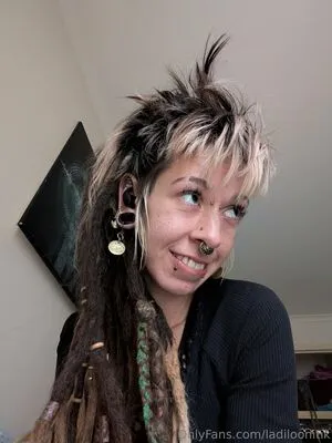 Ladiloonitik OnlyFans Leaked Free Thumbnail Picture - #gayU7NSL4R