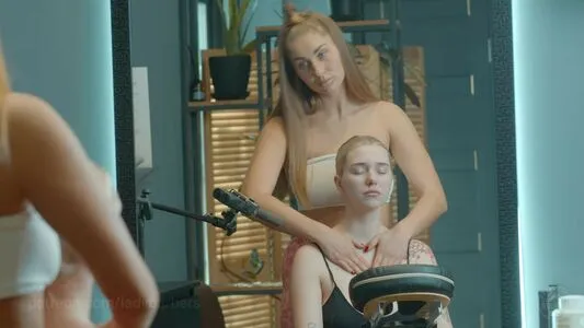 Lady Barbers Asmr OnlyFans Leaked Free Thumbnail Picture - #dAgEyGvL3z